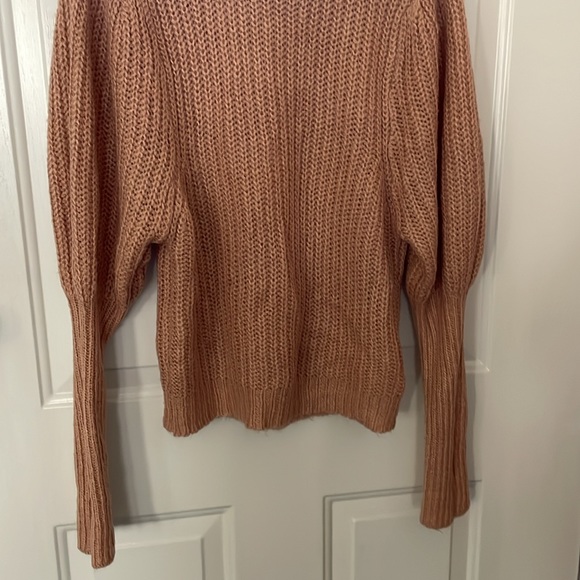 Boohoo acrylic turtleneck sweater, Size M - Picture 6 of 8